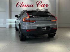 VOLVO EC40 BLACK EDITION ULTRA P8 ELÉTRICO 2025/2026 ÓTIMA CAR FLORES DA CUNHA / Carros no Vale