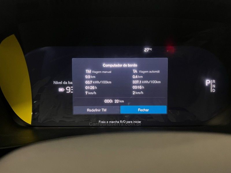 VOLVO EC40 BLACK EDITION ULTRA P8 ELÉTRICO 2025/2026 ÓTIMA CAR FLORES DA CUNHA / Carros no Vale