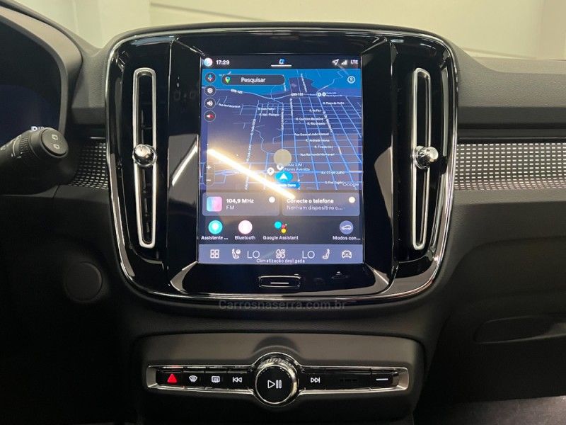 VOLVO EX40 PLUS P6 ELÉTRICO 2026/2026 ÓTIMA CAR FLORES DA CUNHA / Carros no Vale