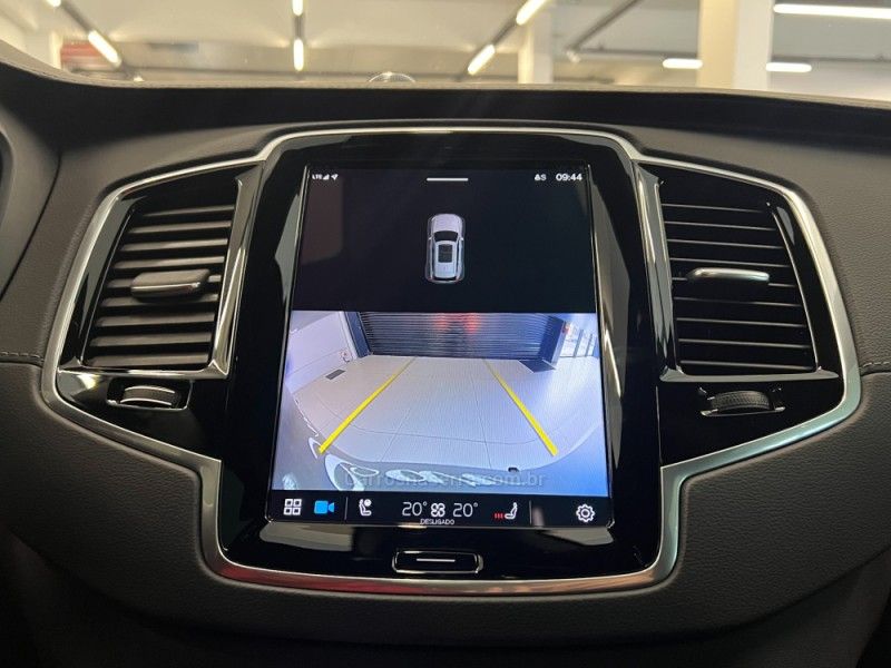 VOLVO XC90 2.0 T8 RECHARGE ULTRA DARK AWD HÍBRIDO 2023/2024 ÓTIMA CAR FLORES DA CUNHA / Carros no Vale