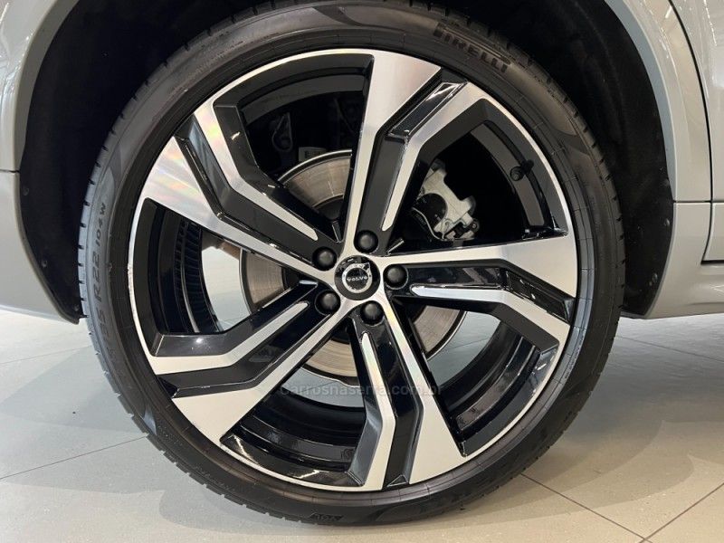 VOLVO XC90 2.0 T8 RECHARGE ULTRA DARK AWD HÍBRIDO 2023/2024 ÓTIMA CAR FLORES DA CUNHA / Carros no Vale