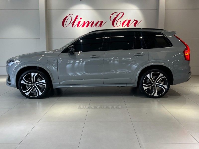 VOLVO XC90 2.0 T8 RECHARGE ULTRA DARK AWD HÍBRIDO 2023/2024 ÓTIMA CAR FLORES DA CUNHA / Carros no Vale