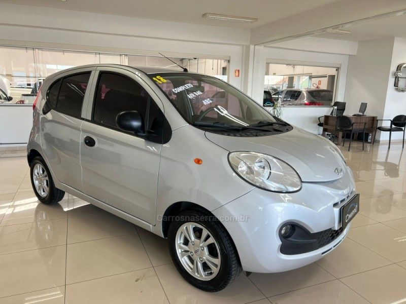 CHERY QQ 1.0 MPFI ACT 12V 2018/2018 CIMIRRO AUTOMÓVEIS TAQUARA / Carros no Vale