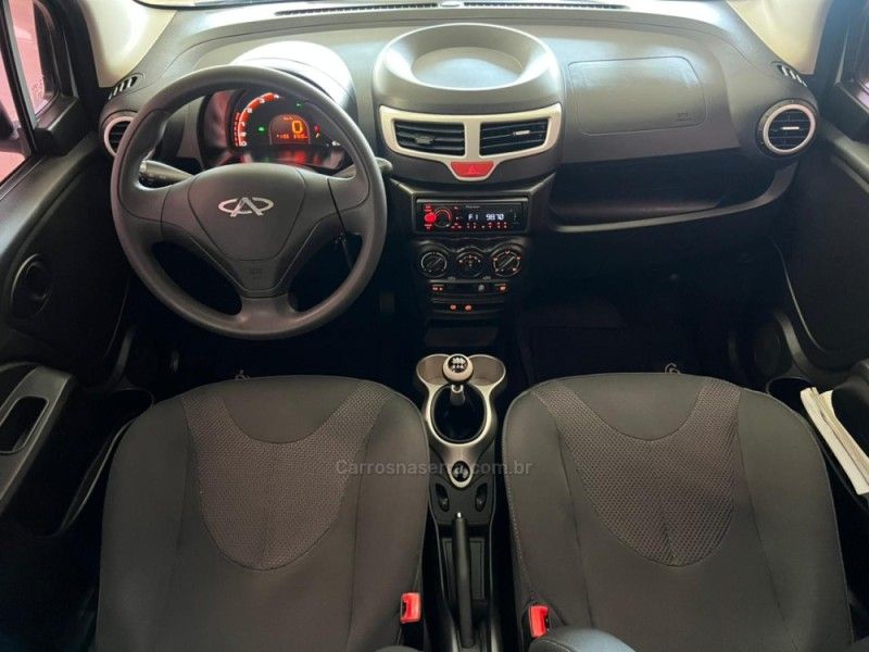 CHERY QQ 1.0 MPFI ACT 12V 2018/2018 CIMIRRO AUTOMÓVEIS TAQUARA / Carros no Vale