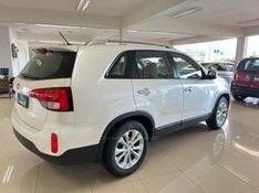 KIA SORENTO 2.4 EX2 4X2 16V 2014/2015 CIMIRRO AUTOMÓVEIS TAQUARA / Carros no Vale