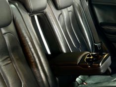 Land Rover Range R Evoque Si4 Se 2.0 2014/2015 DL MOTORS LAJEADO / Carros no Vale