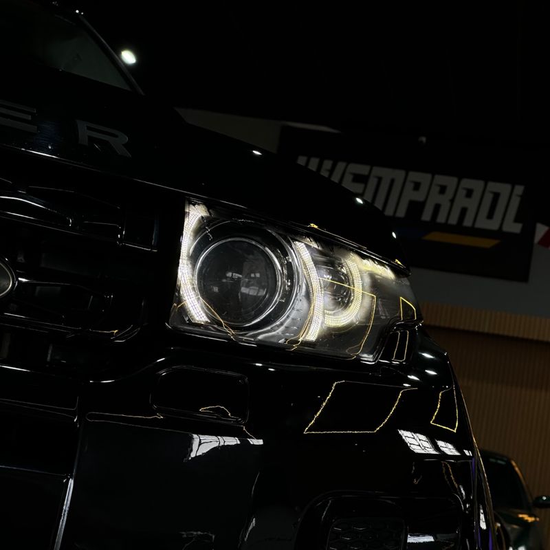 Land Rover Range R Evoque Si4 Se 2.0 2014/2015 DL MOTORS LAJEADO / Carros no Vale