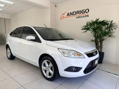 FORD FOCUS 2.0 GLX 16V 2012/2013 ANDRIGO VEÍCULOS CAXIAS DO SUL / Carros no Vale