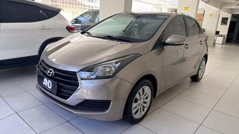 HYUNDAI HB20 1.6 COMFORT PLUS 16V 2017/2018 ANDRIGO VEÍCULOS CAXIAS DO SUL / Carros no Vale