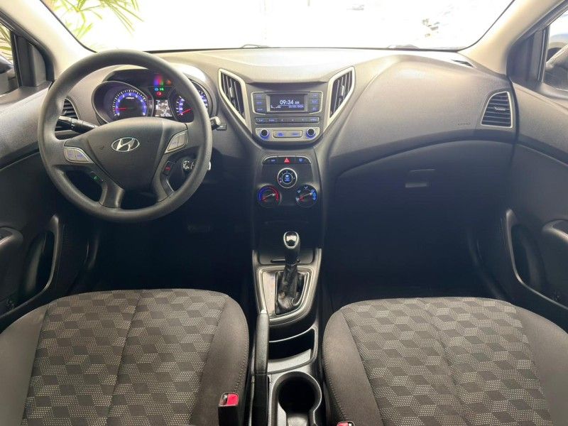 HYUNDAI HB20 1.6 COMFORT PLUS 16V 2017/2018 ANDRIGO VEÍCULOS CAXIAS DO SUL / Carros no Vale
