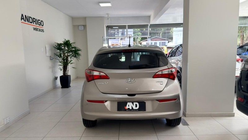 HYUNDAI HB20 1.6 COMFORT PLUS 16V 2017/2018 ANDRIGO VEÍCULOS CAXIAS DO SUL / Carros no Vale