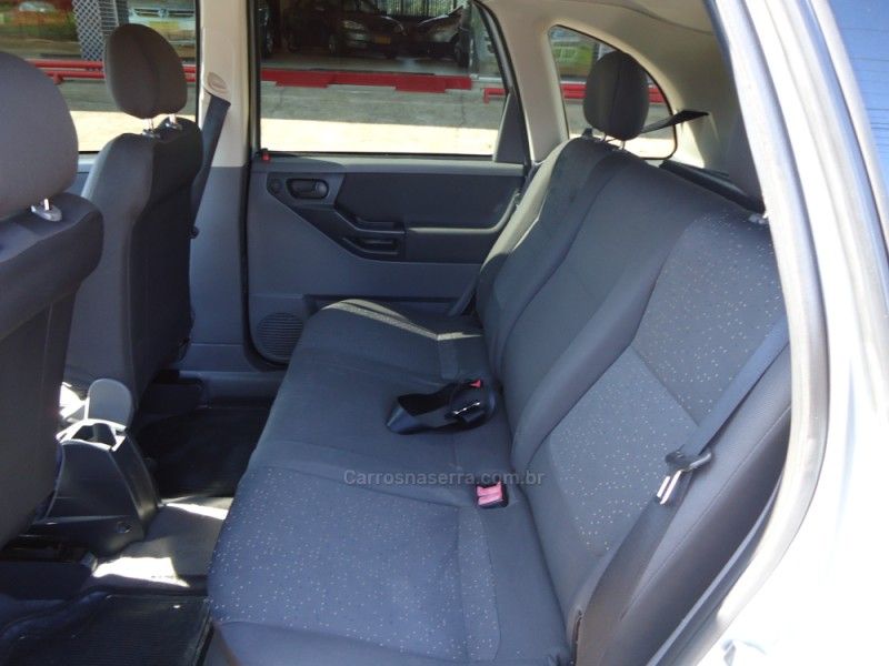 CHEVROLET MERIVA 1.4 MPFI JOY 8V 2011/2011 BOURSCHEID CARROS E MOTOS SANTA CLARA DO SUL / Carros no Vale