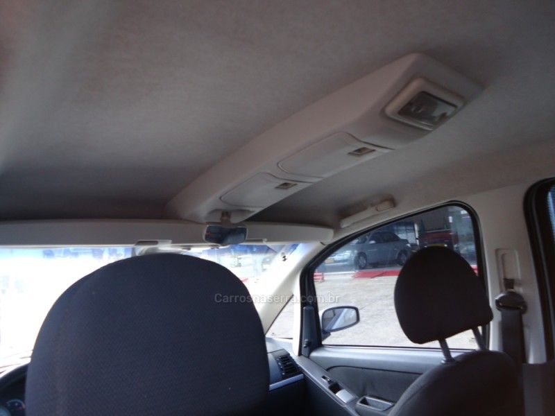 FIAT IDEA 1.4 MPI FIRE ELX 8V 2008/2008 BOURSCHEID CARROS E MOTOS SANTA CLARA DO SUL / Carros no Vale