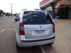 FIAT IDEA 1.4 MPI FIRE ELX 8V 2008/2008 BOURSCHEID CARROS E MOTOS SANTA CLARA DO SUL / Carros no Vale