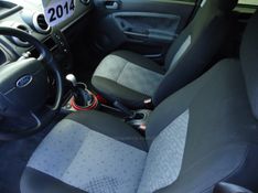FORD FIESTA 1.0 MPI CLASS 8V 2014/2014 BOURSCHEID CARROS E MOTOS SANTA CLARA DO SUL / Carros no Vale