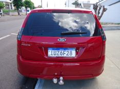 FORD FIESTA 1.0 MPI CLASS 8V 2014/2014 BOURSCHEID CARROS E MOTOS SANTA CLARA DO SUL / Carros no Vale