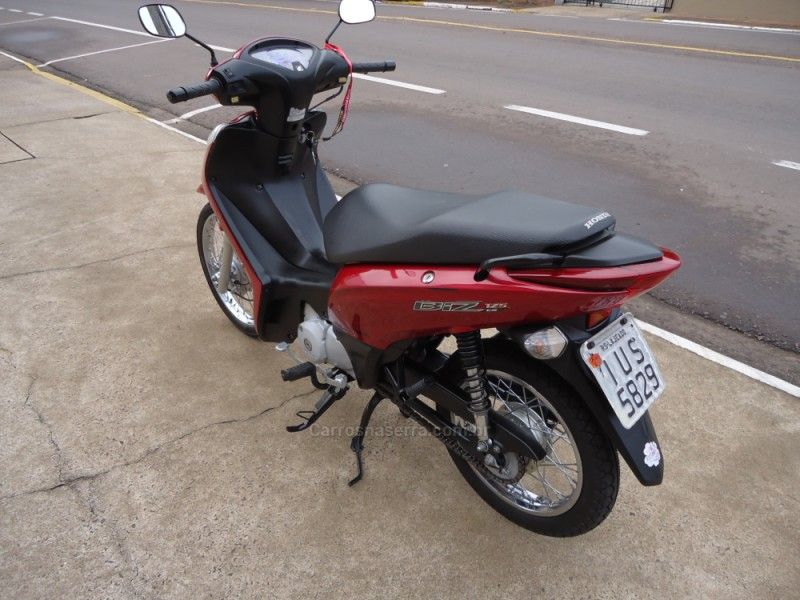 Honda Motos BIZ 125 ES 2013/2013 BOURSCHEID CARROS E MOTOS SANTA CLARA DO SUL / Carros no Vale