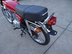 Honda Motos CG 125 TITAN 1981/1981 BOURSCHEID CARROS E MOTOS SANTA CLARA DO SUL / Carros no Vale