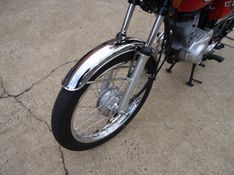 Honda Motos CG 125 TITAN 1981/1981 BOURSCHEID CARROS E MOTOS SANTA CLARA DO SUL / Carros no Vale