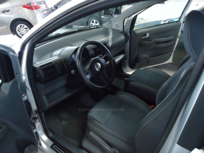 VOLKSWAGEN FOX 1.6 MI ROUTE 8V 2008/2008 BOURSCHEID CARROS E MOTOS SANTA CLARA DO SUL / Carros no Vale
