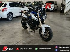 BMW F 800 R 2014/2015 V10 VEÍCULOS CAXIAS DO SUL / Carros no Vale