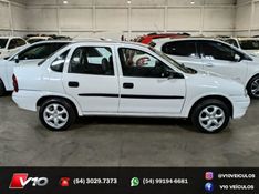 CHEVROLET CORSA 1.0 MPFI SUPER SEDAN 8V 1998/1999 V10 VEÍCULOS CAXIAS DO SUL / Carros no Vale