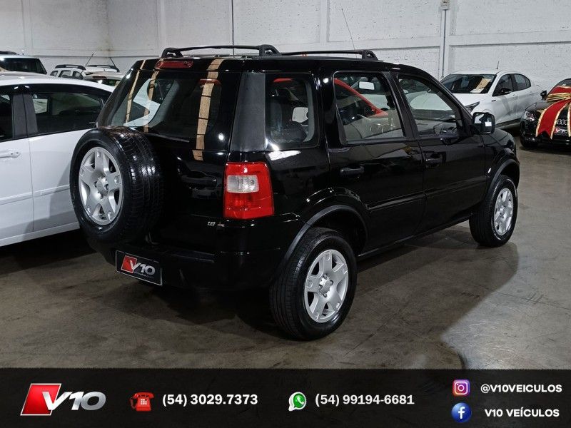FORD ECOSPORT 1.6 XLT 8V 2003/2004 V10 VEÍCULOS CAXIAS DO SUL / Carros no Vale
