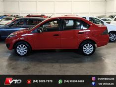 FORD FIESTA 1.6 MPI SEDAN 8V 2010/2011 V10 VEÍCULOS CAXIAS DO SUL / Carros no Vale