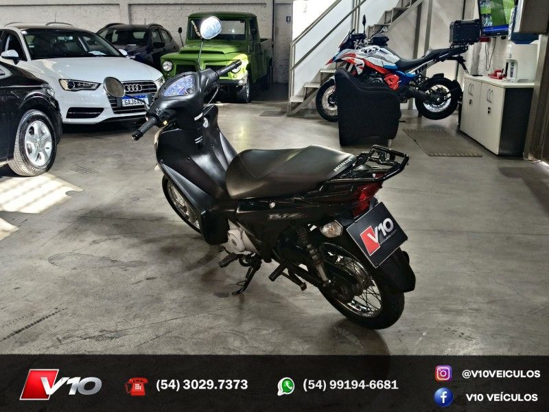 Honda Motos BIZ 125 KS 2011/2011 V10 VEÍCULOS CAXIAS DO SUL / Carros no Vale