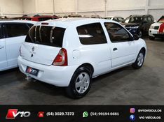 RENAULT CLIO 1.0 AUTHENTIQUE 16V 2012/2013 V10 VEÍCULOS CAXIAS DO SUL / Carros no Vale