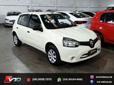 RENAULT CLIO 1.0 EXPRESSION 16V 2014/2015 V10 VEÍCULOS CAXIAS DO SUL / Carros no Vale