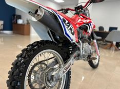 Honda Motos CRF 230F 2014/2015 LUIGGI AUTOMÓVEIS CARLOS BARBOSA / Carros no Vale