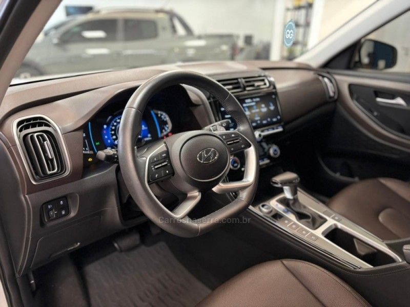 HYUNDAI CRETA 1.0 PLATINUM TURBO 12V 2022/2022 LUIGGI AUTOMÓVEIS CARLOS BARBOSA / Carros no Vale