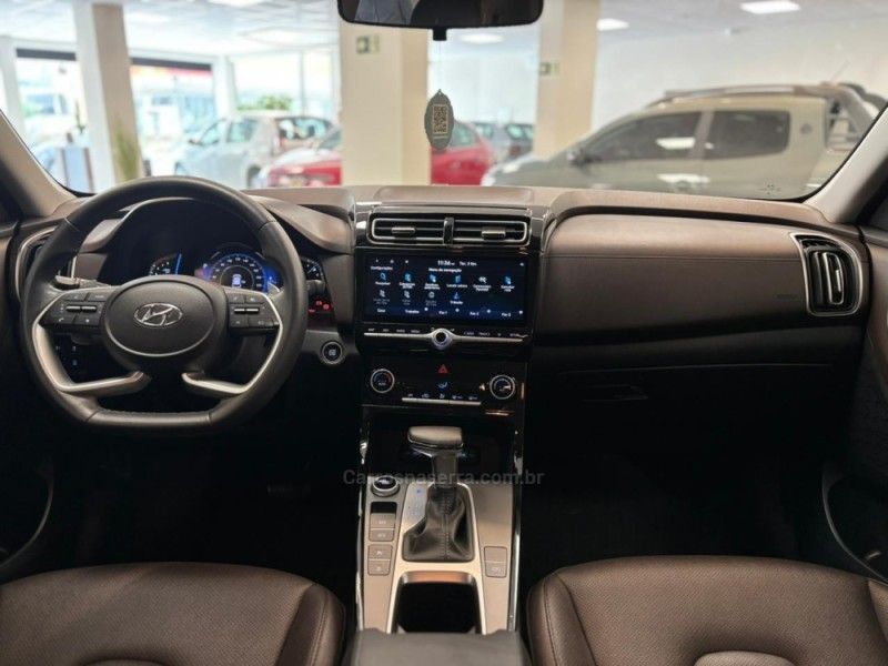 HYUNDAI CRETA 1.0 PLATINUM TURBO 12V 2022/2022 LUIGGI AUTOMÓVEIS CARLOS BARBOSA / Carros no Vale