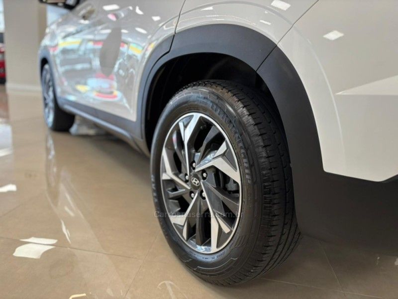 HYUNDAI CRETA 1.0 PLATINUM TURBO 12V 2022/2022 LUIGGI AUTOMÓVEIS CARLOS BARBOSA / Carros no Vale