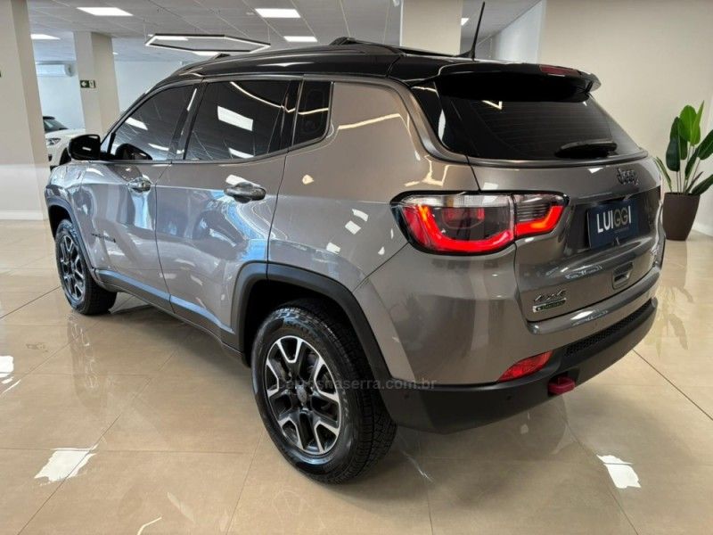 JEEP COMPASS 2.0 16V TRAILHAWK 4X4 2018/2019 LUIGGI AUTOMÓVEIS CARLOS BARBOSA / Carros no Vale
