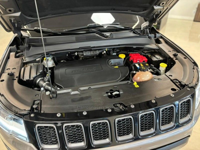 JEEP COMPASS 2.0 16V TRAILHAWK 4X4 2018/2019 LUIGGI AUTOMÓVEIS CARLOS BARBOSA / Carros no Vale