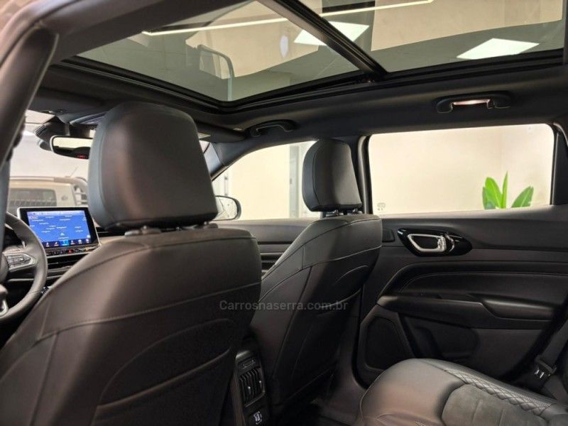 JEEP COMPASS 2.0 BLACKHAWK 4 TURBO 2025/2026 LUIGGI AUTOMÓVEIS CARLOS BARBOSA / Carros no Vale