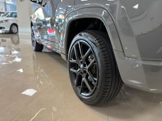 JEEP COMPASS 2.0 BLACKHAWK 4 TURBO 2025/2026 LUIGGI AUTOMÓVEIS CARLOS BARBOSA / Carros no Vale