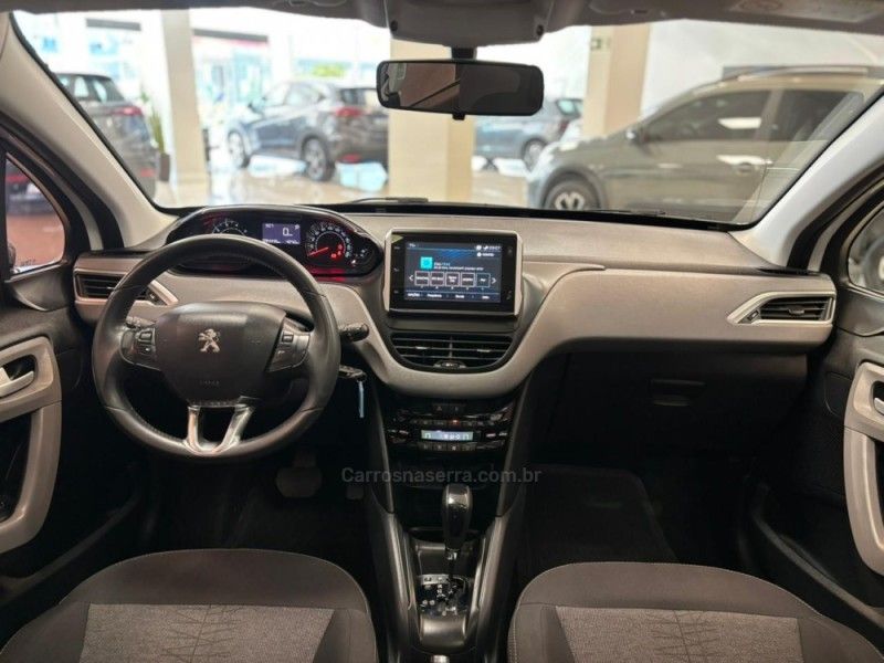 PEUGEOT 208 1.6 ALLURE 16V 2017/2018 LUIGGI AUTOMÓVEIS CARLOS BARBOSA / Carros no Vale