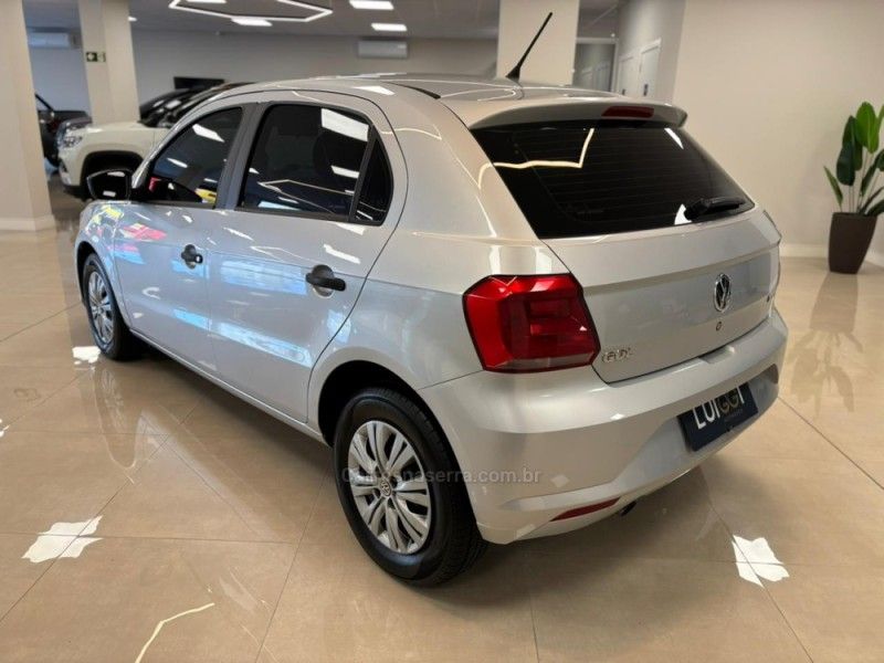 VOLKSWAGEN GOL 1.6 MI TRENDLINE 8V 2017/2017 LUIGGI AUTOMÓVEIS CARLOS BARBOSA / Carros no Vale
