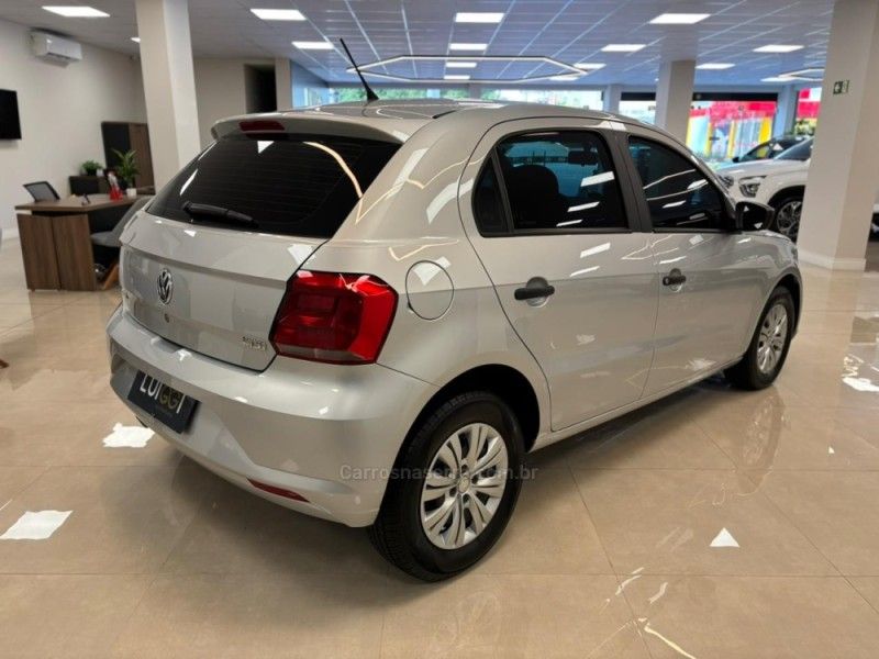 VOLKSWAGEN GOL 1.6 MI TRENDLINE 8V 2017/2017 LUIGGI AUTOMÓVEIS CARLOS BARBOSA / Carros no Vale
