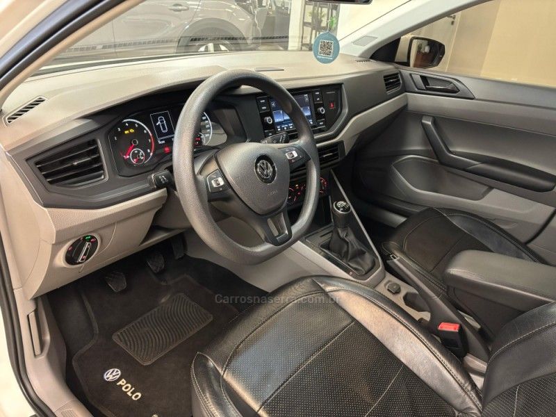 VOLKSWAGEN POLO 1.0 MPI 12V 2018/2019 LUIGGI AUTOMÓVEIS CARLOS BARBOSA / Carros no Vale