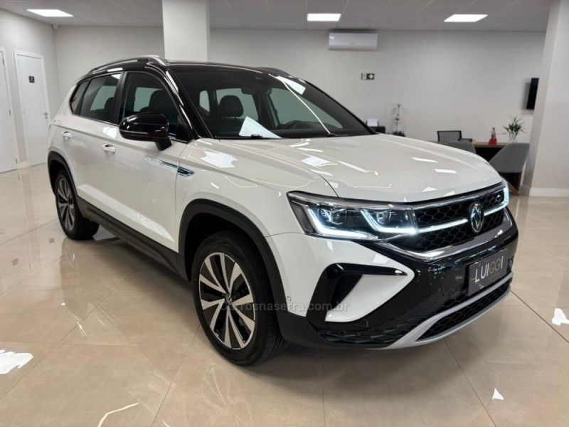 VOLKSWAGEN TAOS 1.4 16V HIGHLINE TSI 2023/2023 LUIGGI AUTOMÓVEIS CARLOS BARBOSA / Carros no Vale