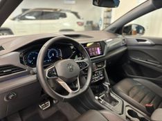 VOLKSWAGEN TAOS 1.4 16V HIGHLINE TSI 2023/2023 LUIGGI AUTOMÓVEIS CARLOS BARBOSA / Carros no Vale