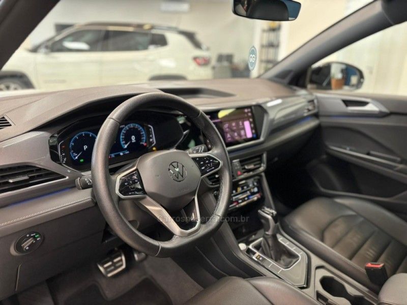 VOLKSWAGEN TAOS 1.4 16V HIGHLINE TSI 2023/2023 LUIGGI AUTOMÓVEIS CARLOS BARBOSA / Carros no Vale