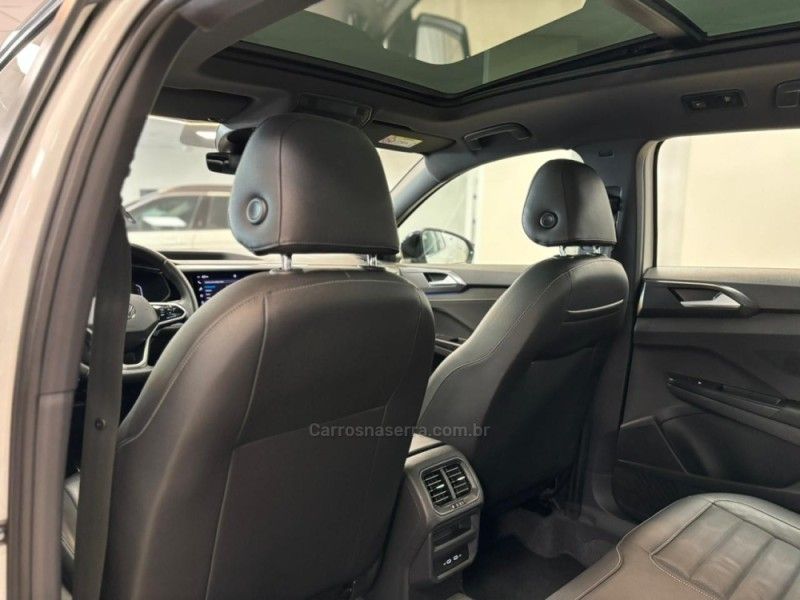 VOLKSWAGEN TAOS 1.4 16V HIGHLINE TSI 2023/2023 LUIGGI AUTOMÓVEIS CARLOS BARBOSA / Carros no Vale