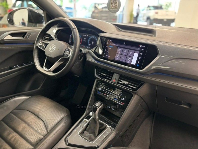 VOLKSWAGEN TAOS 1.4 16V HIGHLINE TSI 2023/2023 LUIGGI AUTOMÓVEIS CARLOS BARBOSA / Carros no Vale