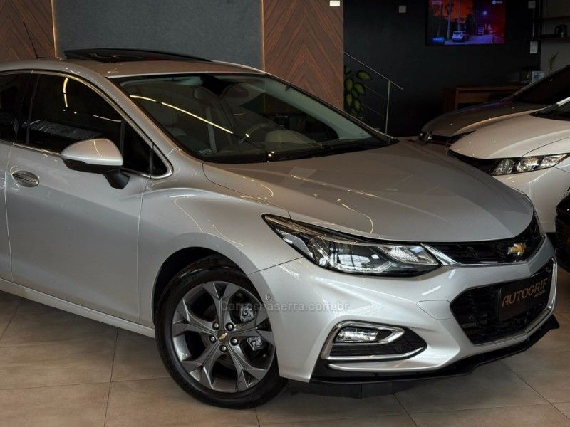 CHEVROLET CRUZE 1.4 TURBO LTZ II SPORT HATCH 16V 2018/2018 AUTOGRIF MOTORS CAMPO BOM / Carros no Vale