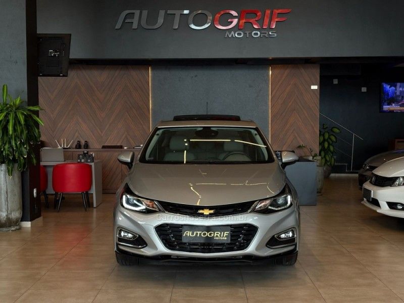 CHEVROLET CRUZE 1.4 TURBO LTZ II SPORT HATCH 16V 2018/2018 AUTOGRIF MOTORS CAMPO BOM / Carros no Vale